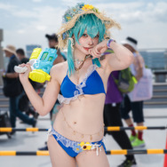 【コスプレ】スタイル抜群なレースクイーンのボルチモア、夏衣装ドロシーやノエル団長まで「コミケ106」美女レイヤー10選【写真】