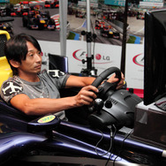 F1 2010完成披露会 29日におこなわれた発表会には豪華ゲストが駆けつけた