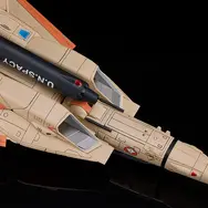 「超時空要塞マクロス」第1話にて主人公・一条輝が乗り込んだ複座型のバルキリー「VF-1D」がプラモに！予約締切迫る