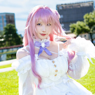 ドロシー『勝利の女神:NIKKE』／えなこ（X：@enako_cos）