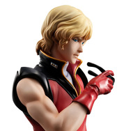 Zガンダムより「クワトロ」のフィギュアが限定復刻！スタイリッシュな立ち姿に、素顔とサングラス顔の2種を楽しめる