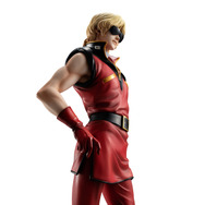 Zガンダムより「クワトロ」のフィギュアが限定復刻！スタイリッシュな立ち姿に、素顔とサングラス顔の2種を楽しめる