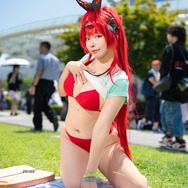 レッドフード（水着ver.）『勝利の女神:NIKKE』／僕プリ（X：@kimimo_purin）