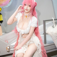 ドロシー『勝利の女神:NIKKE』/tako(X:@Takomayuyi)
