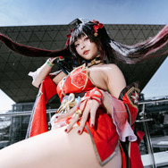 花火『崩壊：スターレイル』／鶴葵（X：@tsuru_Cosplay）