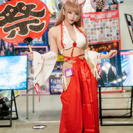 お狐様／かがみ。もち（X：@kagamisou）【COS★FES TREASUREブース】