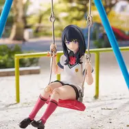 ブランコに座るミニスカ×太ももにドキドキ！「グリッドマン ユニバース」より「宝多六花」の新規アクションフィギュアが予約スタート