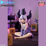 刮目せよ!ホロライブ“秘密結社holoX”総帥「ラプラス・ダークネス」がオフスタイルで立体化ー新規描き下ろしの大型クッションと同時展開