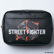 前代未聞!? “戦える”ポーチが付属の『スト6』ファンブックが発売決定―観虐先生描きおろしイラストなど、背景シートは全3種