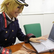 ロマンを胸に宇宙に飛び立つ『ブラウザ銀河大戦』クローズドβテスター募集開始～コスプレ世界一コノミ・アキラさんが来社