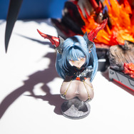 【コスプレ】『アズレン』8周年記念したお祭りが秋葉原で開催！指揮官を沸かせた美女コスプレイヤー、個性あふれる展示が最高すぎた【写真64枚】