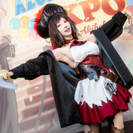 ロイヤル・フォーチュン『アズールレーン』／宮本桜