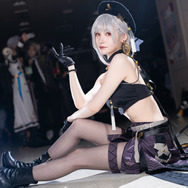 散華『鳴潮』／よしのかこ（X：@kk_yoshino_0）