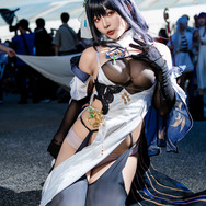 鎮海『アズールレーン』／鶴葵（X：@tsuru_Cosplay、Instagram：tsuru_cos_aoi）【台湾】