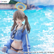 『ブルアカ』から「モエ(水着)」フィギュアが予約受付開始！リアルなシワ表現を施したジャケットなど、魅力を丹念に再現