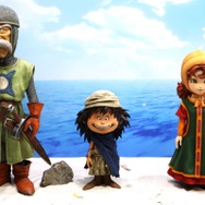 『ドラゴンクエストVII Reimagined』開発に使われた貴重なドールが展示！キービジュ再現のフォトスポットは船に乗ってパーティー気分に【TGS2025】