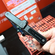 変態すぎるAndroid携帯ゲーム機がTGS2025会場で触れるぞ！！変形構造で２画面OLEDを持つ「ONEXSUGAR SUGAR1」【TGS2025】