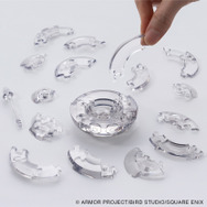 『ドラクエ』透明ピースを組みあげると輝く「スライム」が完成！メタルスライム含む全3種の美しすぎる立体ジグソーパズルが予約受付中