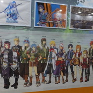 『空の軌跡』登場キャラ“50人超え”の身長差イラストが圧巻！国内メディアも“ほぼ初見”の超貴重アイテムもブースに展示【TGS2025】