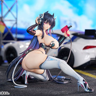 本当に“レースクイーン衣装”で済むんですか！？『アズレン』より「ストラスブール」が着せ替え「謡精舞うサーキット」の姿で立体化―圧倒的肌面積