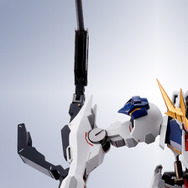 METAL ROBOT魂「ガンダムバルバトスルプスレクス」が約6年ぶりに再販！暴走状態を再現する眼光エフェクトは自由に角度付け可能