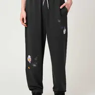 グラニフ『ポケモン』コラボコレクションがお洒落！ゲンガーやミミッキュたちゴーストタイプのイラスト、ワンポイントアートをデザイン