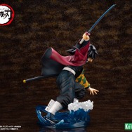 「鬼滅の刃」より胡蝶しのぶ、冨岡義勇フィギュアが再登場！それぞれ日輪刀を構える姿がエフェクトと共に立体化