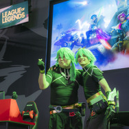 【コスプレ】スタンミ＆しゃるるのWエズリアル撮影会レポート！全25枚の写真でお届け【TGS2025】