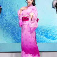 ミア『ホワイトアウト・サバイバル』/宮本桜(X:@sakuracyan_)