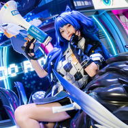 亜紀子／すずら（X：@suzuran_ro）