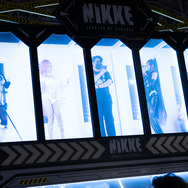 『勝利の女神:NIKKE』ブース
