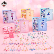 「アイカツ！」一番くじ発売！スターライト学園生徒必需品「アイカツフォンミラー」や、オーロラキスコーデモチーフのポーチも