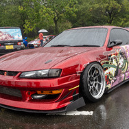 人気VTuberにウマ娘、初音ミクまで！雨にも負けなかった痛車＆痛バイクを取材【第九回 天下無双 東西最強痛車決戦 フォトレポ】