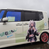 常闇トワ様の「マツダ3」に輪堂千速のヤマハバイクも！岐阜に集まったホロライブの痛車・痛バイクまとめ【第九回 天下無双 東西最強痛車決戦 フォトレポ】