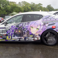 常闇トワ様の「マツダ3」に輪堂千速のヤマハバイクも！岐阜に集まったホロライブの痛車・痛バイクまとめ【第九回 天下無双 東西最強痛車決戦 フォトレポ】