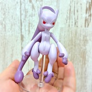 『ポケモン』メガミュウツーX・Yが揃い踏み!全高約10センチのビッグサイズでガシャポン化