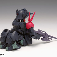 「装甲騎兵ボトムズ 」より、プラモキット「ブラッドサッカー［PS版］」が再販！コックピット内部や降着機構を再現、“蛍光成型色”ランナー付属