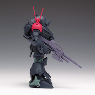 「装甲騎兵ボトムズ 」より、プラモキット「ブラッドサッカー［PS版］」が再販！コックピット内部や降着機構を再現、“蛍光成型色”ランナー付属