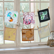 『ポケモン』新作一番くじの全ラインナップ公開！A賞はチコリータ、ポカブ、ワニノコのぬいぐるみが付いたモンスターボール型ゲームクッション