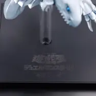 「遊戯王」より「青眼の白龍」が新ブランド「OSHI WORKS」で立体化！リーズナブルながらもハイクオリティ、専用台座にも注目