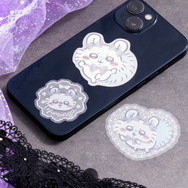 「ちいかわ」愉快な“Go！HARAJUKU”やカワイイ“星座”も！とっておきのアイテムを持ったぬいぐるみなど、新商品が本日10月17日11時発売