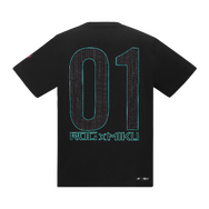 PCの中身まで「初音ミク」仕様！「ASUS」ゲーミングブランドコラボ製品で、世界観を存分に感じられるセットアップに