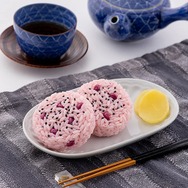 パーツ総数“1776”は目眩がしそう！「赤飯おにぎり」米、小豆、ゴマで組み立てるプラモデルに