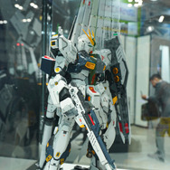 「PGU νガンダム」から「フルアーマーZZガンダム Ver.Ka」、「グスタフ・カール00型」まで、宇宙世紀を駆け抜けたMSの展示が熱い！【イベントレポート】