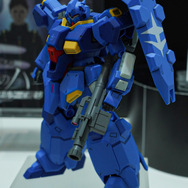 「PGU νガンダム」から「フルアーマーZZガンダム Ver.Ka」、「グスタフ・カール00型」まで、宇宙世紀を駆け抜けたMSの展示が熱い！【イベントレポート】