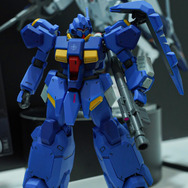 「PGU νガンダム」から「フルアーマーZZガンダム Ver.Ka」、「グスタフ・カール00型」まで、宇宙世紀を駆け抜けたMSの展示が熱い！【イベントレポート】