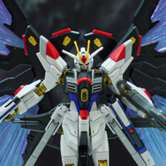 「HG ストフリ弐式」に「サンドロック改」、ガンダム45周年の「初音ミク×ダブルオーガンダム」フィギュアまで新作目白押し！【イベントレポート】