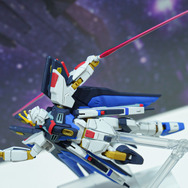 「HG ストフリ弐式」に「サンドロック改」、ガンダム45周年の「初音ミク×ダブルオーガンダム」フィギュアまで新作目白押し！【イベントレポート】