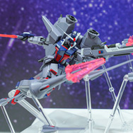 「HG ストフリ弐式」に「サンドロック改」、ガンダム45周年の「初音ミク×ダブルオーガンダム」フィギュアまで新作目白押し！【イベントレポート】