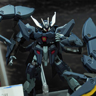 「HG ストフリ弐式」に「サンドロック改」、ガンダム45周年の「初音ミク×ダブルオーガンダム」フィギュアまで新作目白押し！【イベントレポート】